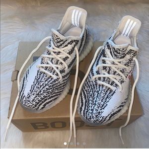 Yeezy Boost 350 V2 Zebra